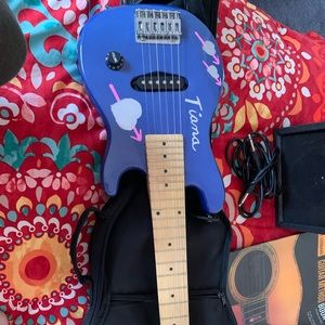 Electric guitar YOU CAN ALSO PAINT OFF THE NAME